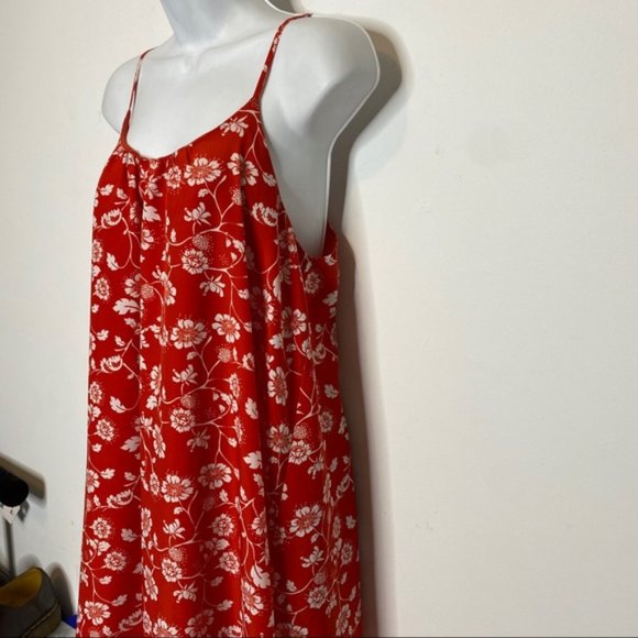 Forever 21 Contemporary Cami Shift Dress - Picture 4 of 13